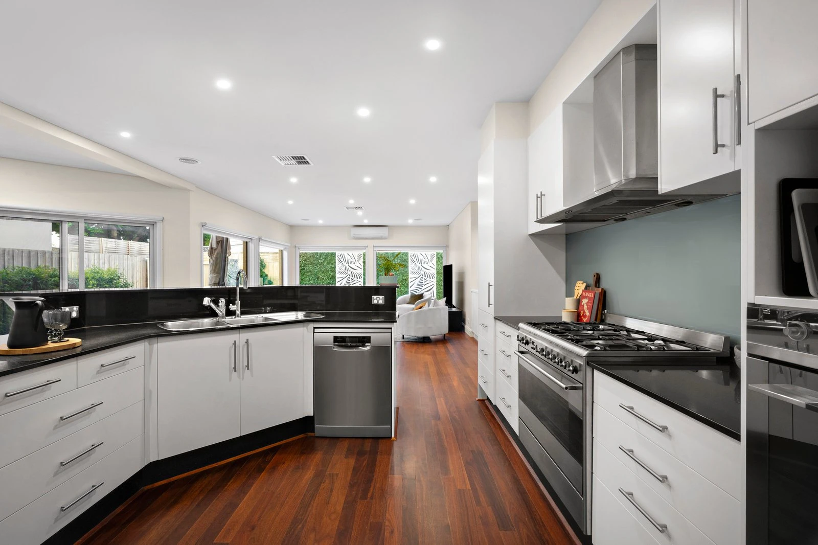 4 Blanche Street, Brighton East, 3187