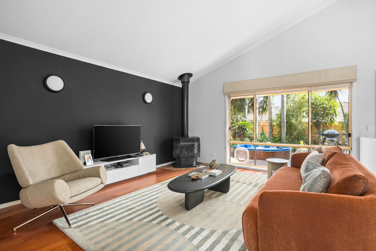 4 Sea Terrace, Mentone, 3194