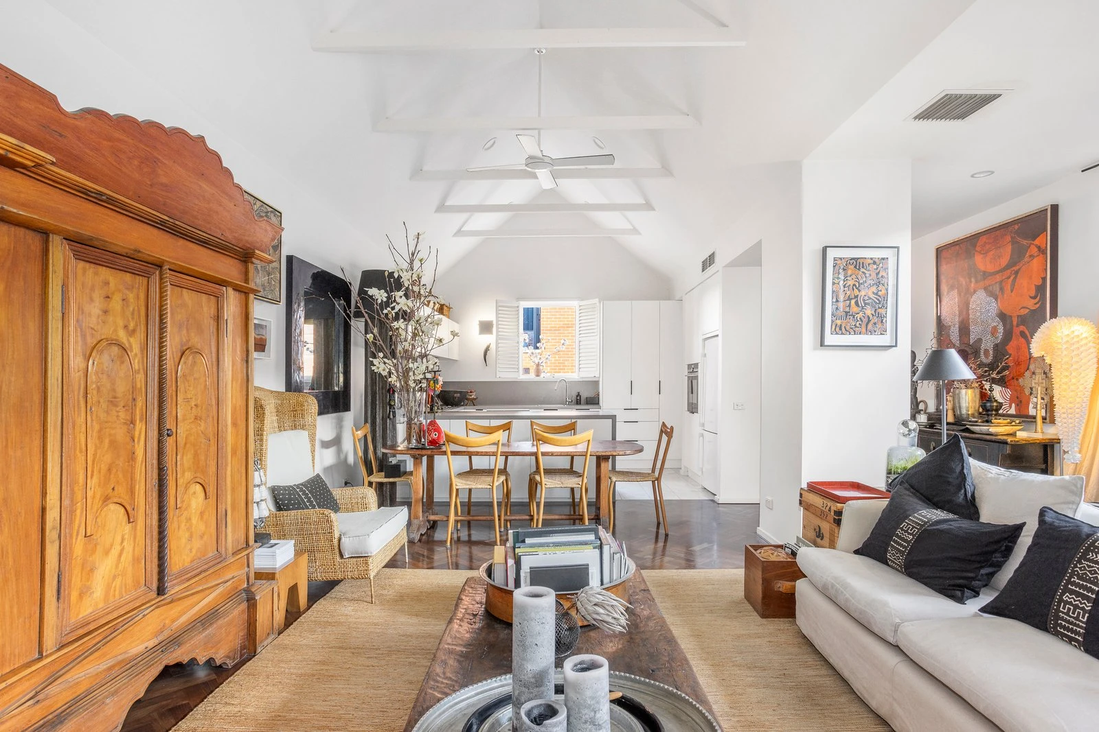 4 Webb Lane, East Melbourne, 3002