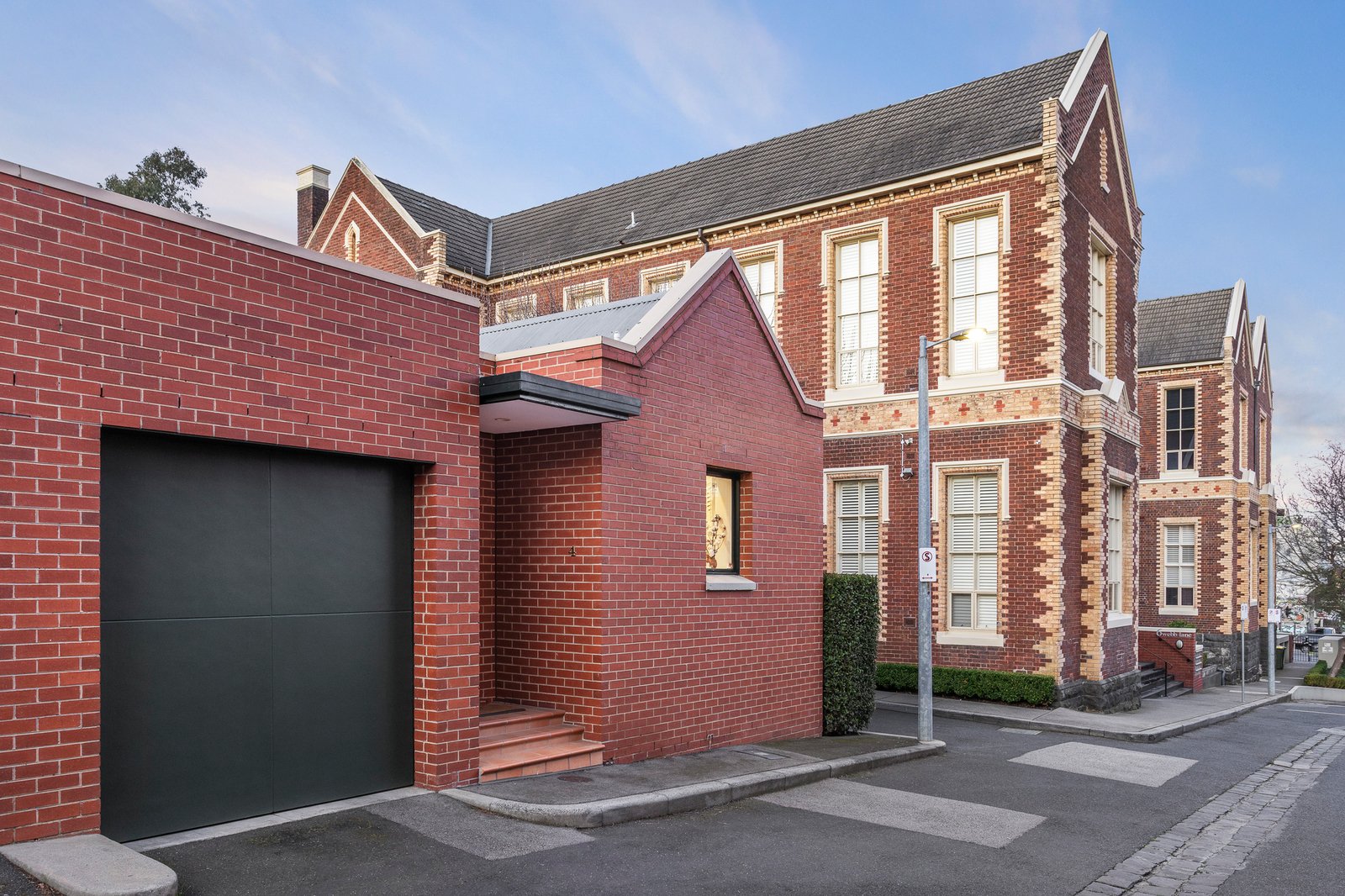 4 Webb Lane, East Melbourne, 3002