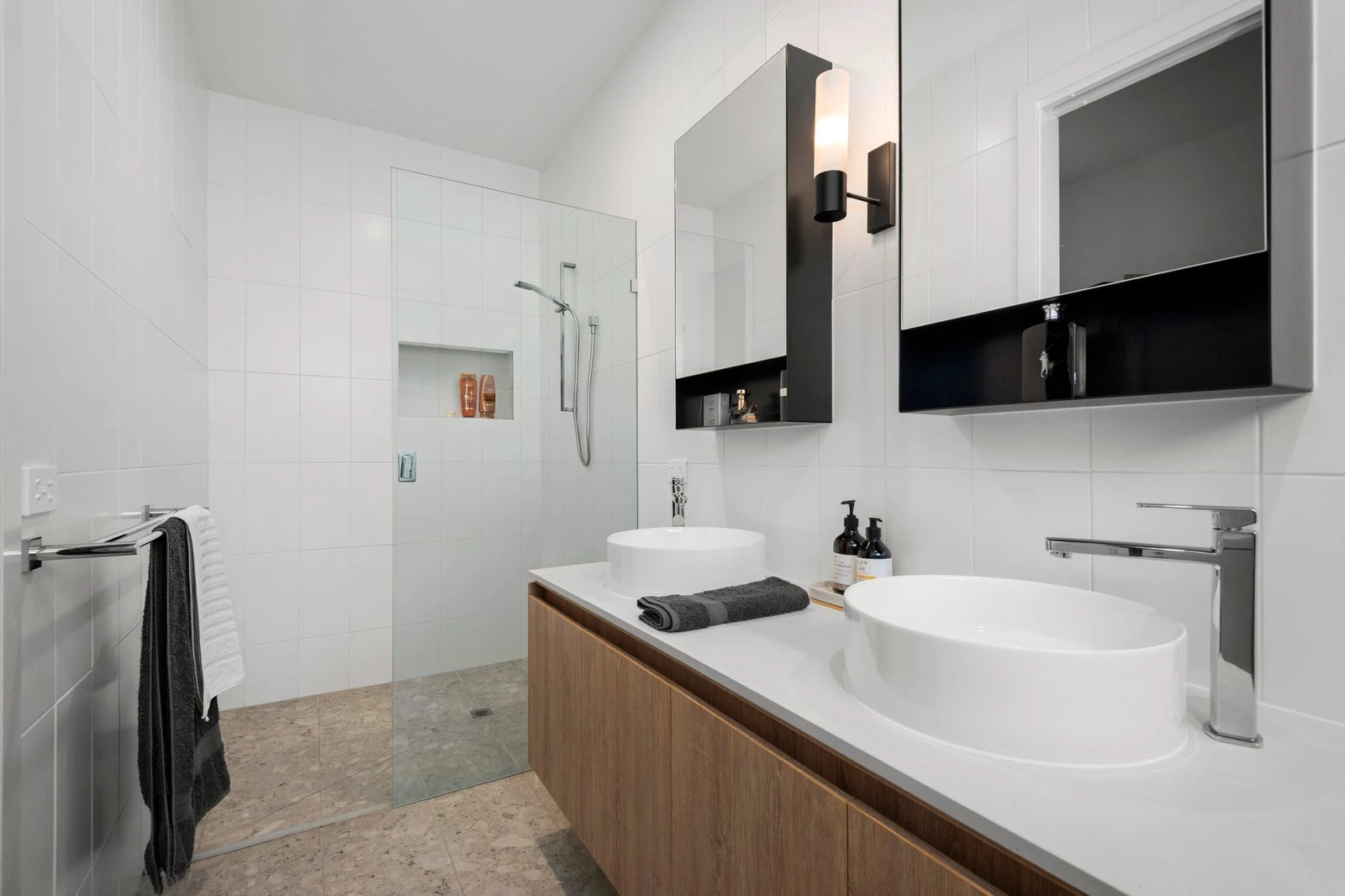 4 Whistler Mews, Safety Beach, 3936