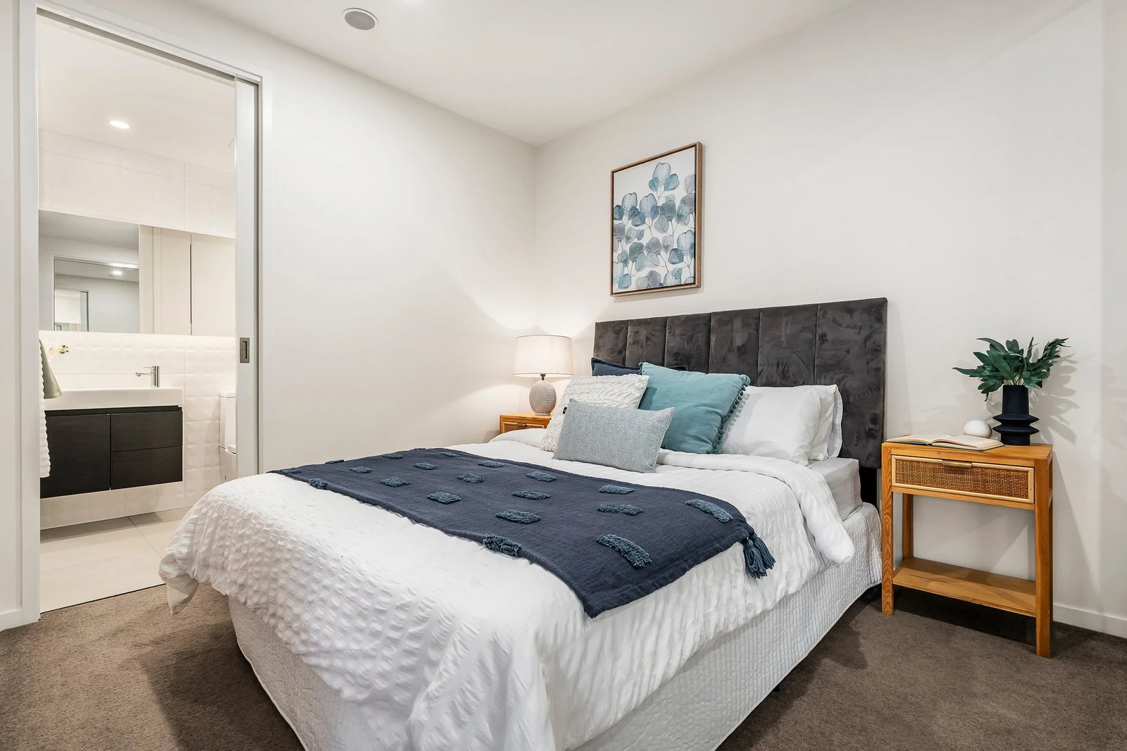402/347 Camberwell Road, Camberwell, 3124