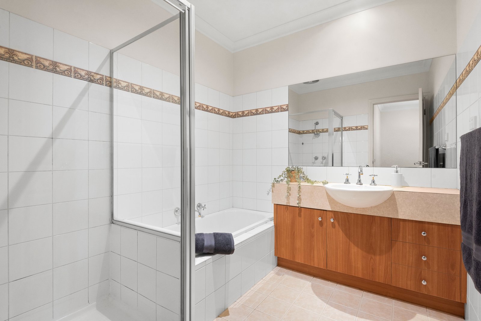 4/19 Cambridge Street, Box Hill, 3128