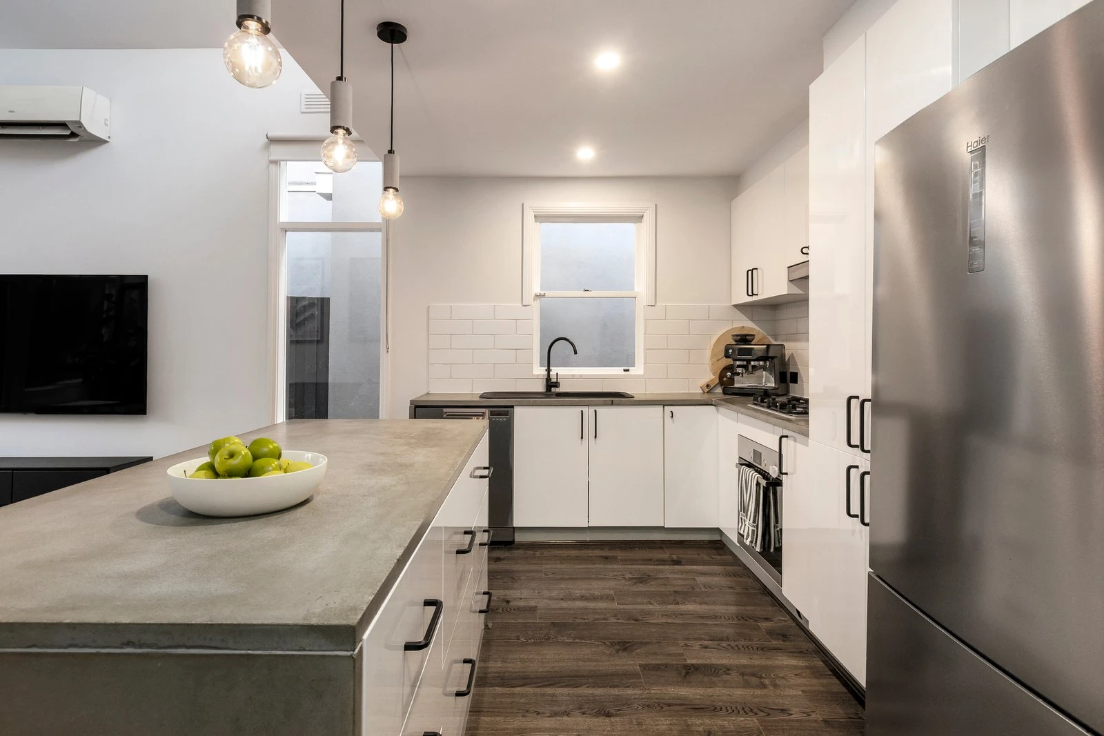 42 Clarke Street, Prahran, 3181