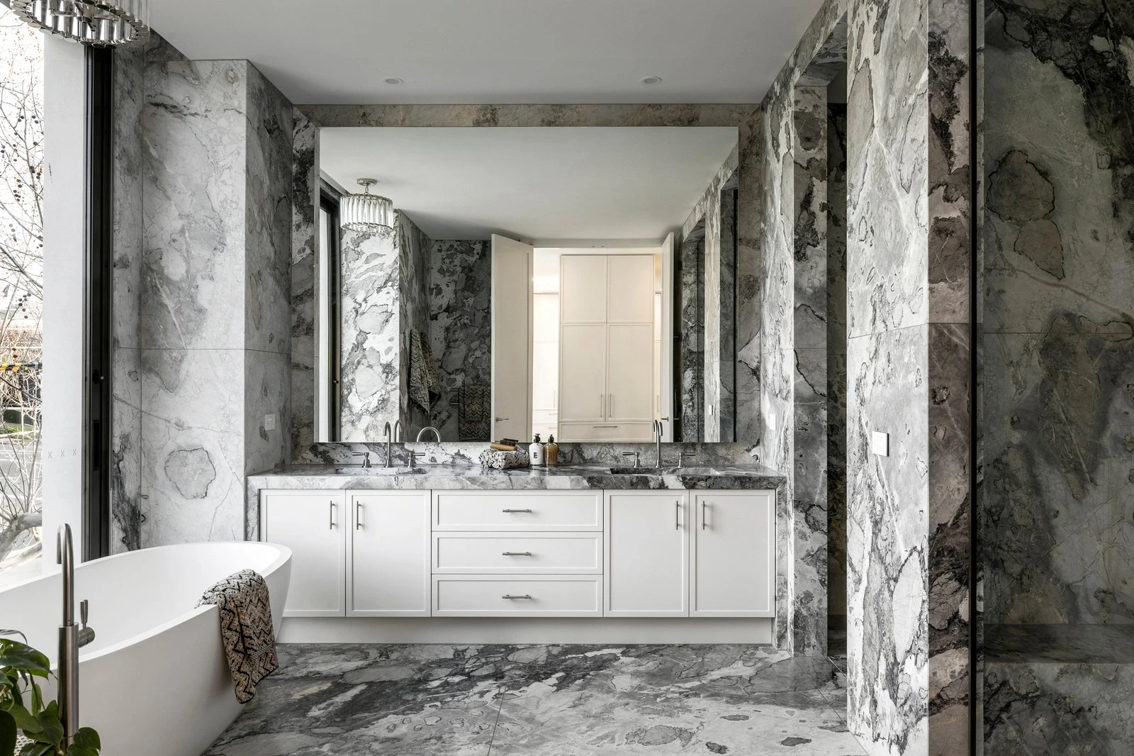 42 St Georges Road, Toorak, 3142