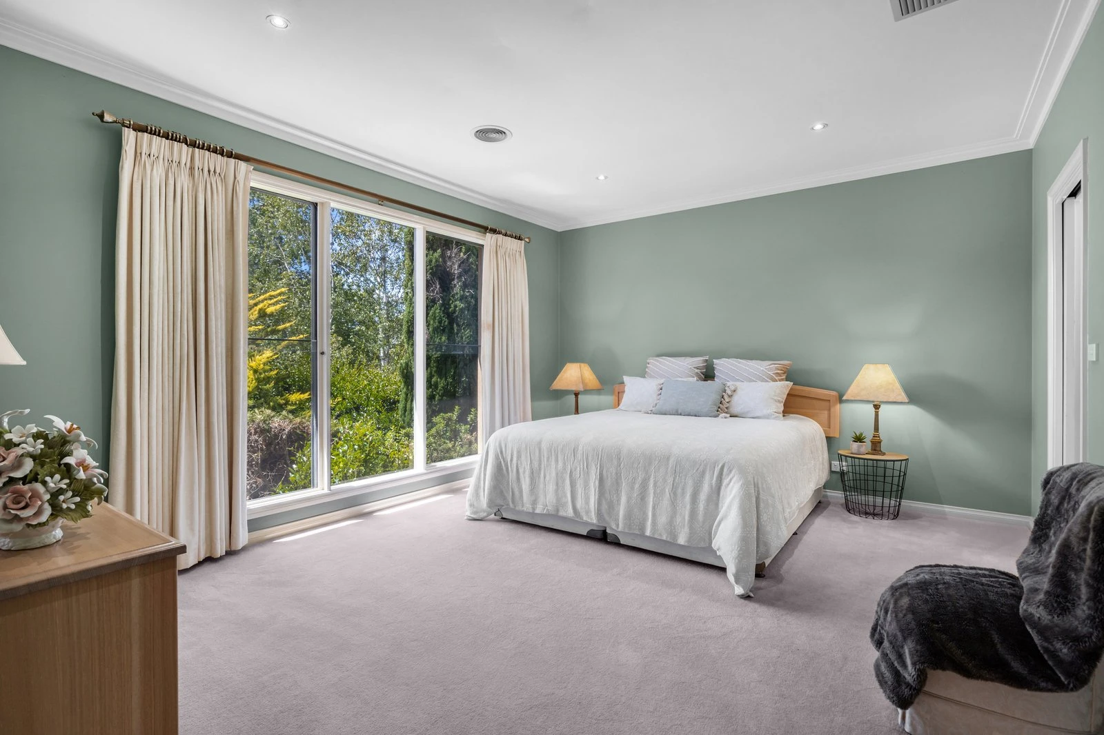 43 St John Circle, Chirnside Park, 3116