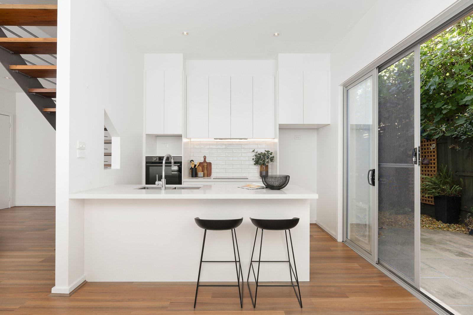 4/4 Mary Street, Windsor, 3181