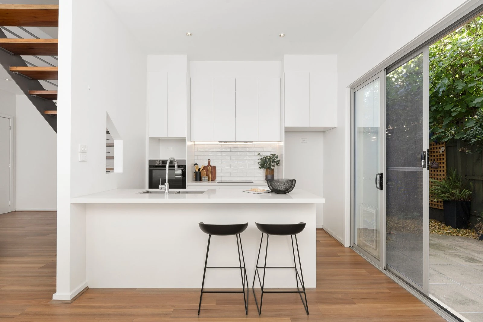 4/4 Mary Street, Windsor, 3181