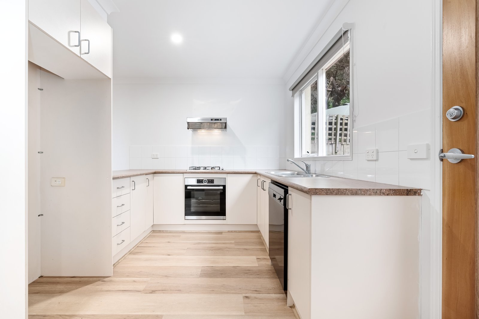 4/60 Tanti Avenue, Mornington, 3931