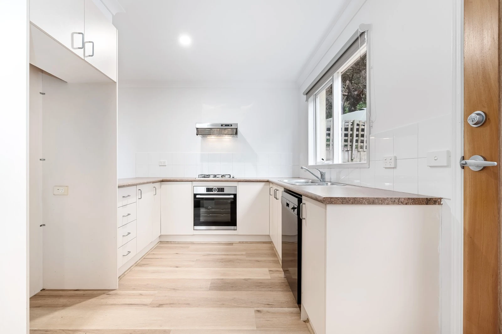 4/60 Tanti Avenue, Mornington, 3931