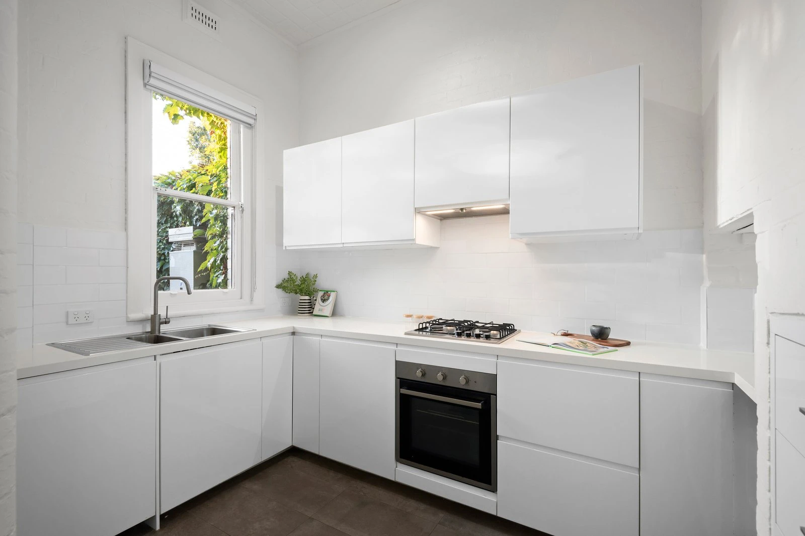 48 Banole Avenue, Prahran, 3181