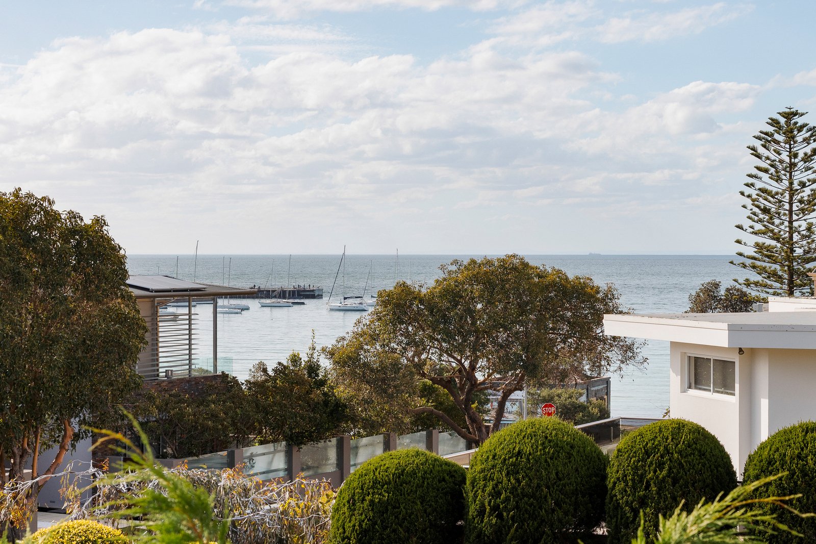 4A Grange Road, Mornington, 3931