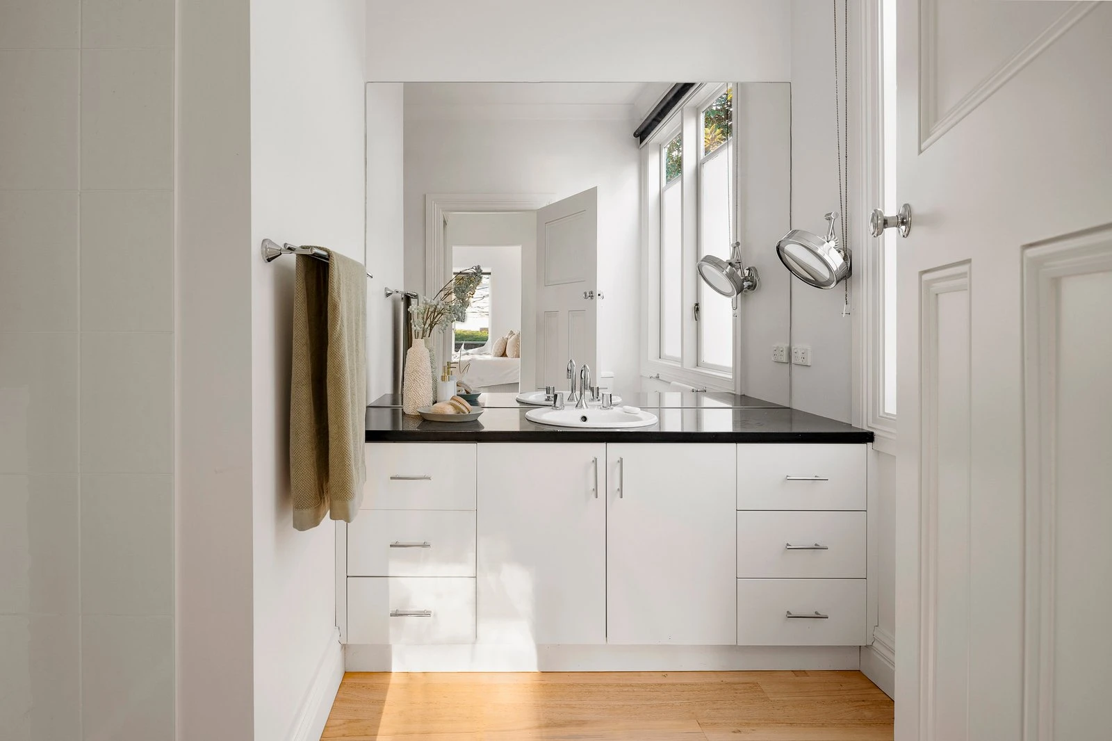 4A Grange Road, Mornington, 3931