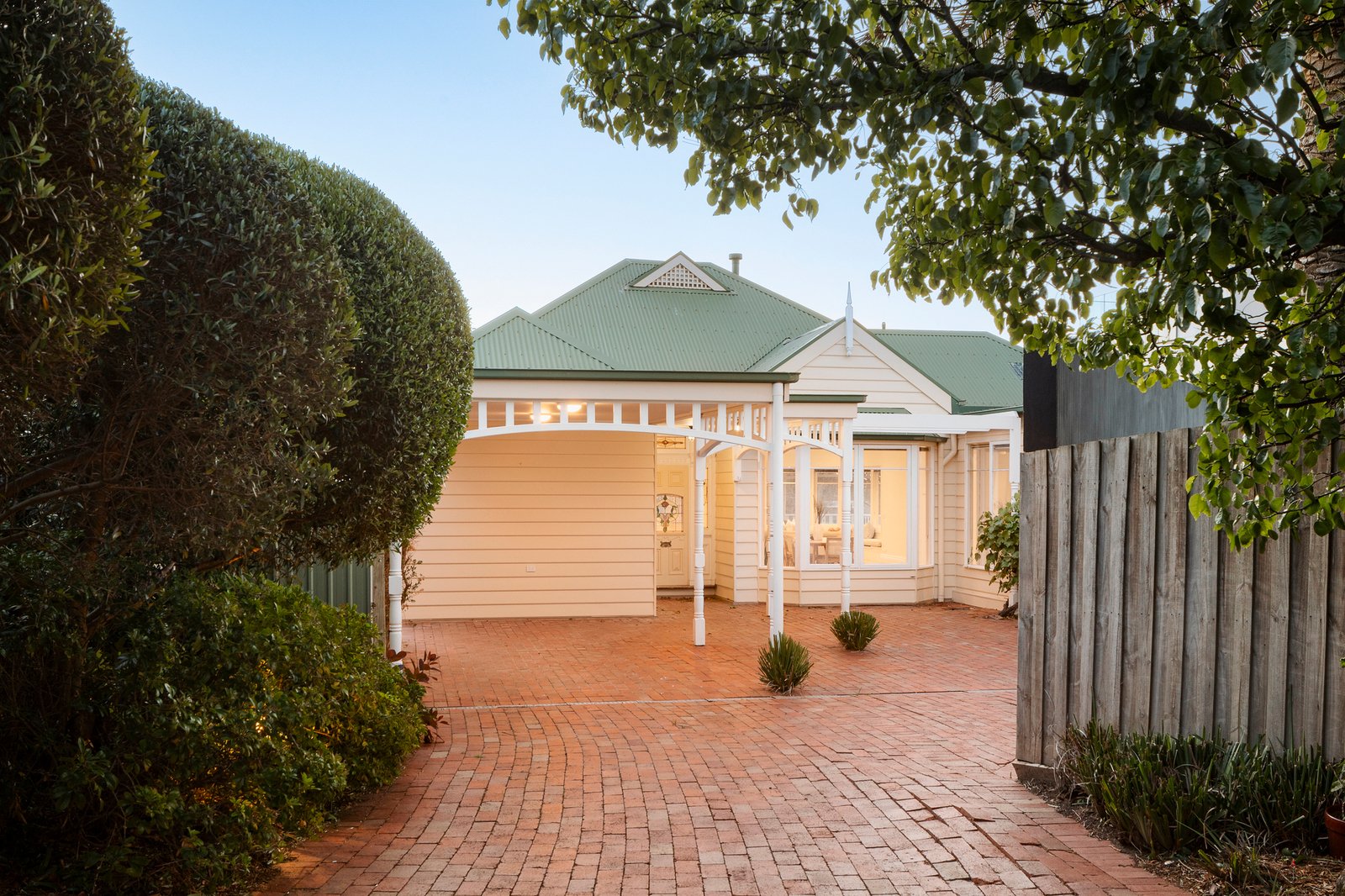 4A Grange Road, Mornington, 3931