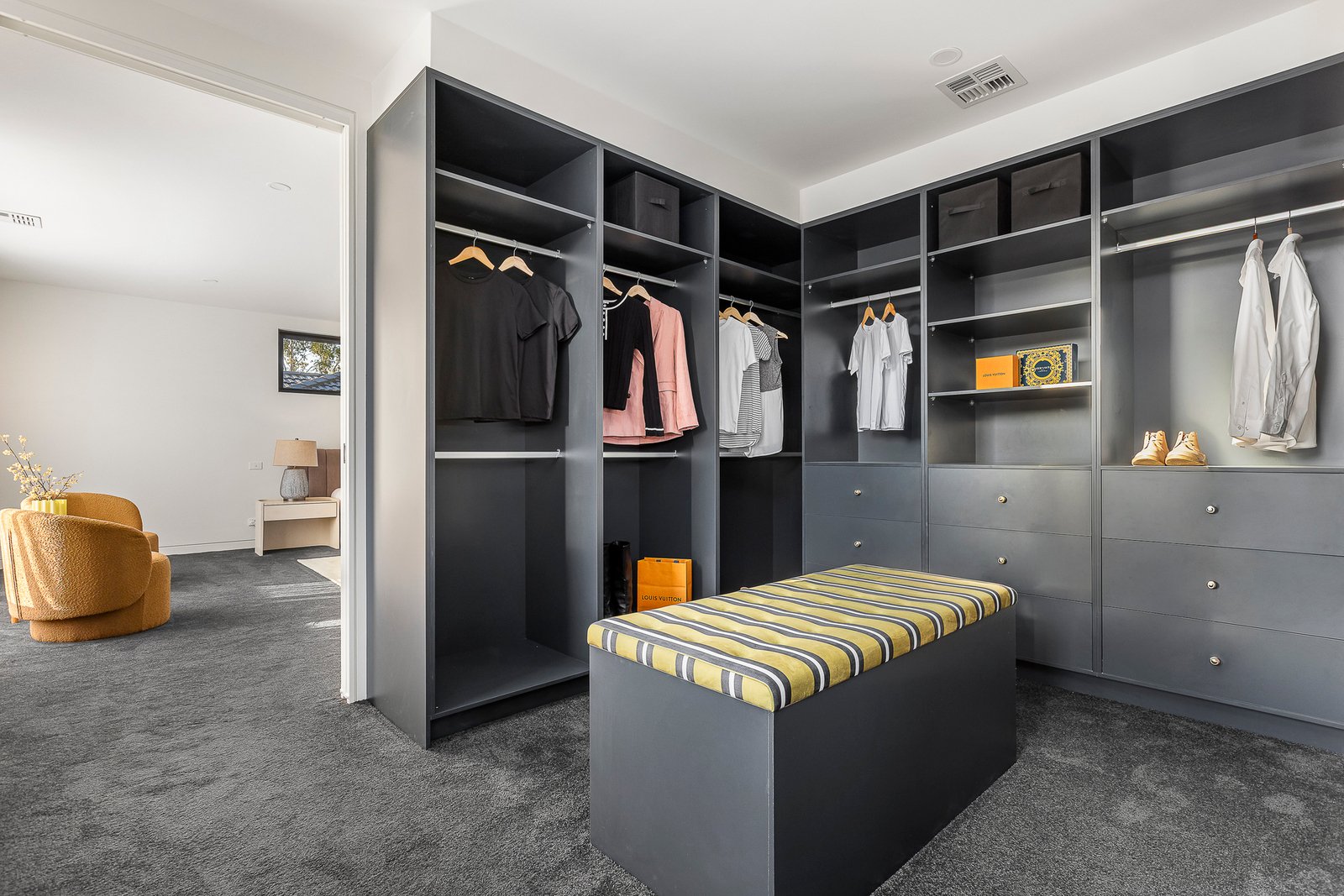 5 Hotham Court, Mont Albert, 3127