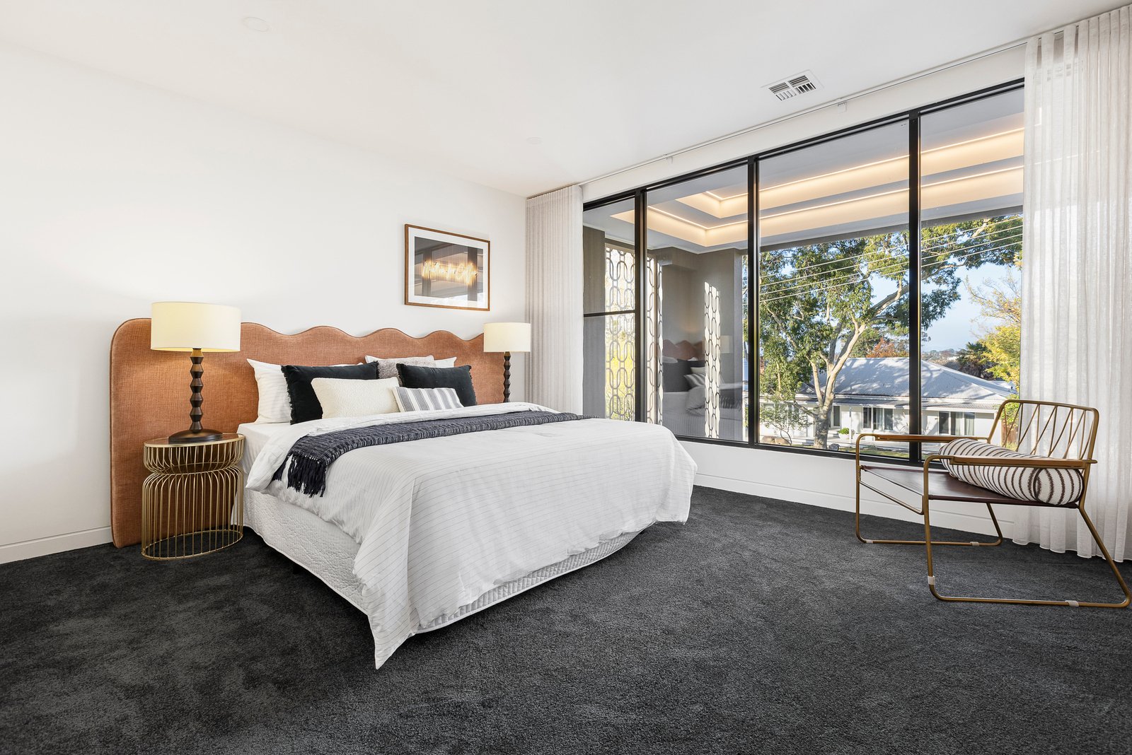 5 Hotham Court, Mont Albert, 3127