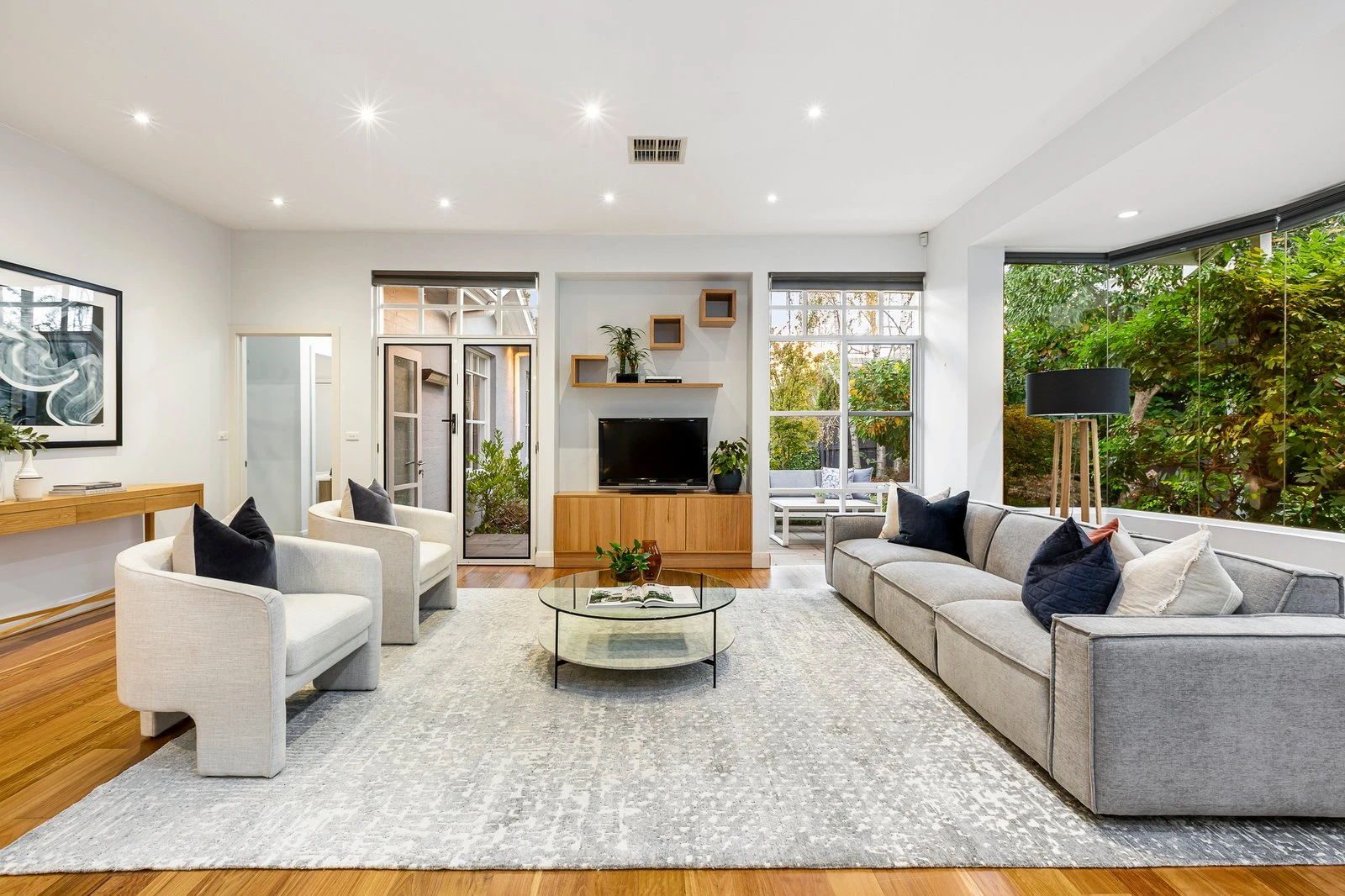 5 Ramsay Avenue, Kew East, 3102