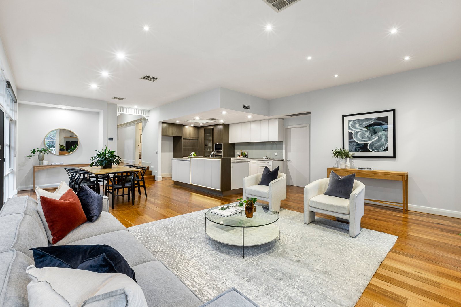 5 Ramsay Avenue, Kew East, 3102