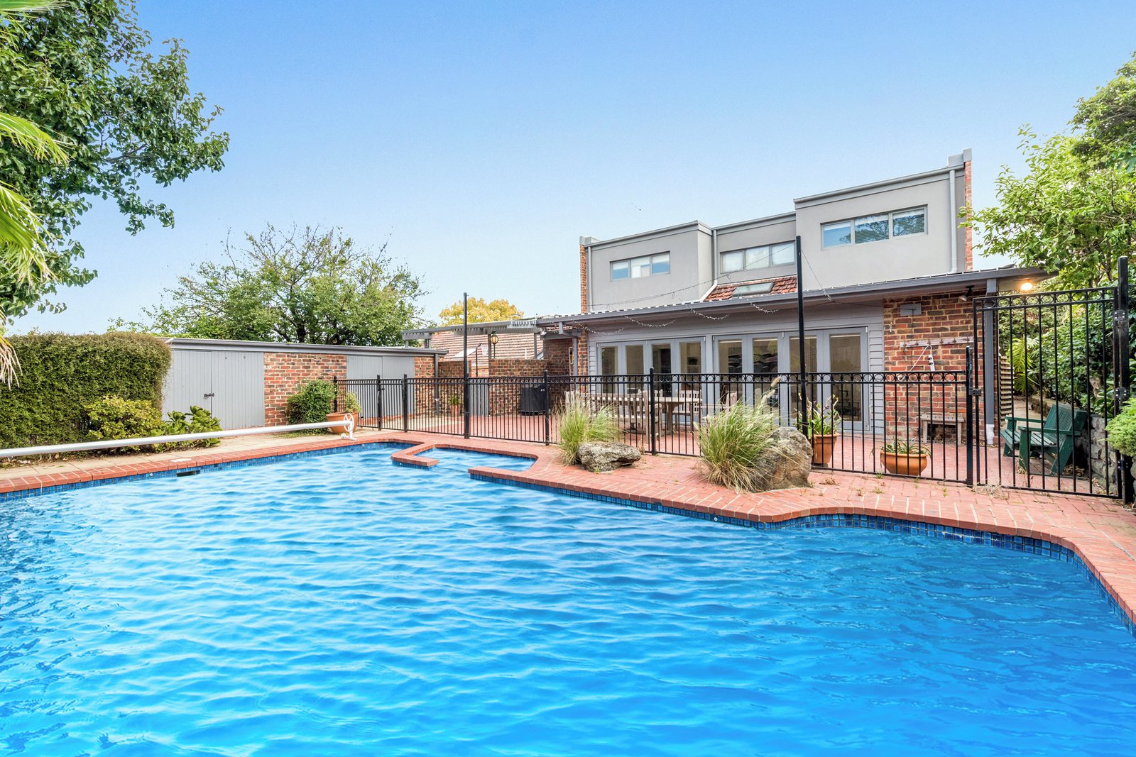 5 Tower Hill Road, Glen Iris, 3146