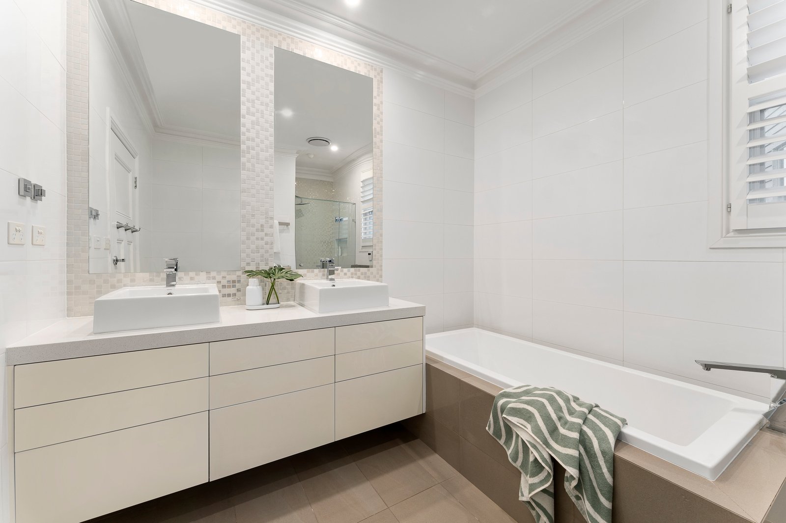 5 Winson Green Road, Canterbury, 3126