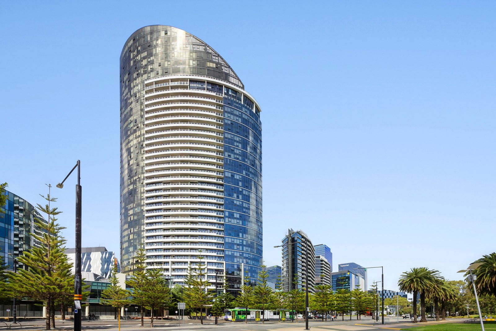 503/100 Harbour Esplanade, Docklands, 3008