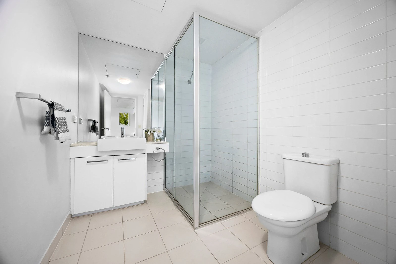 503/100 Harbour Esplanade, Docklands, 3008