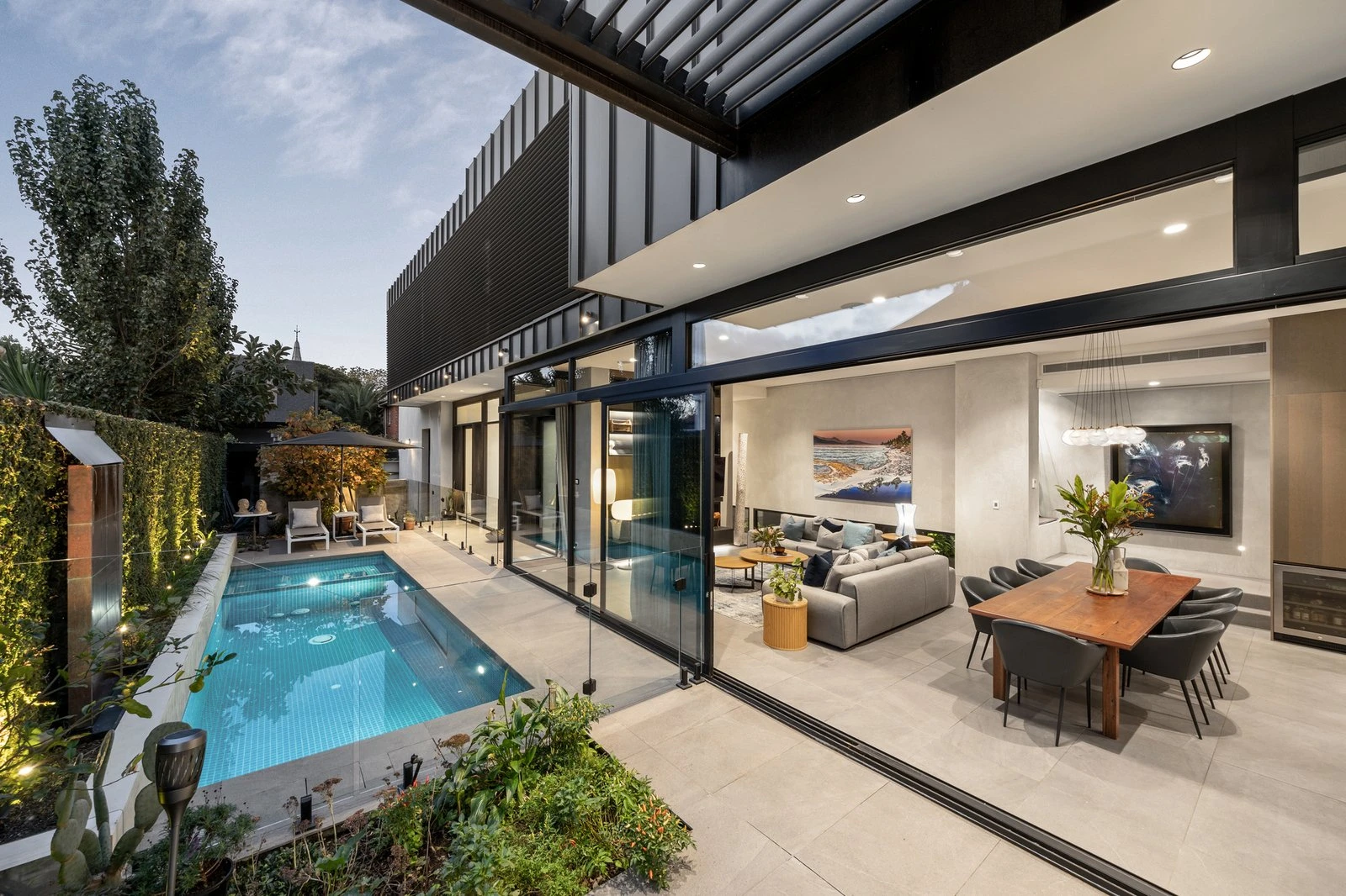 52 Park Street, St Kilda West, 3182