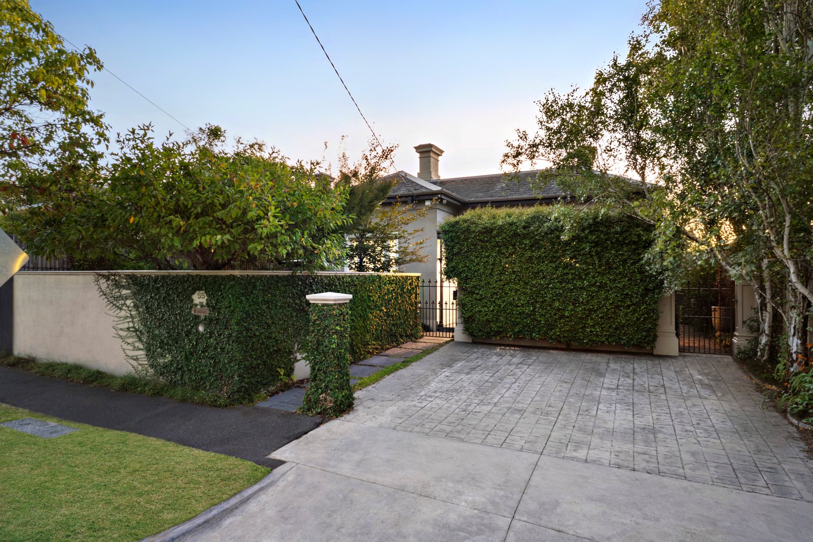 55 Asling Street, Brighton, 3186