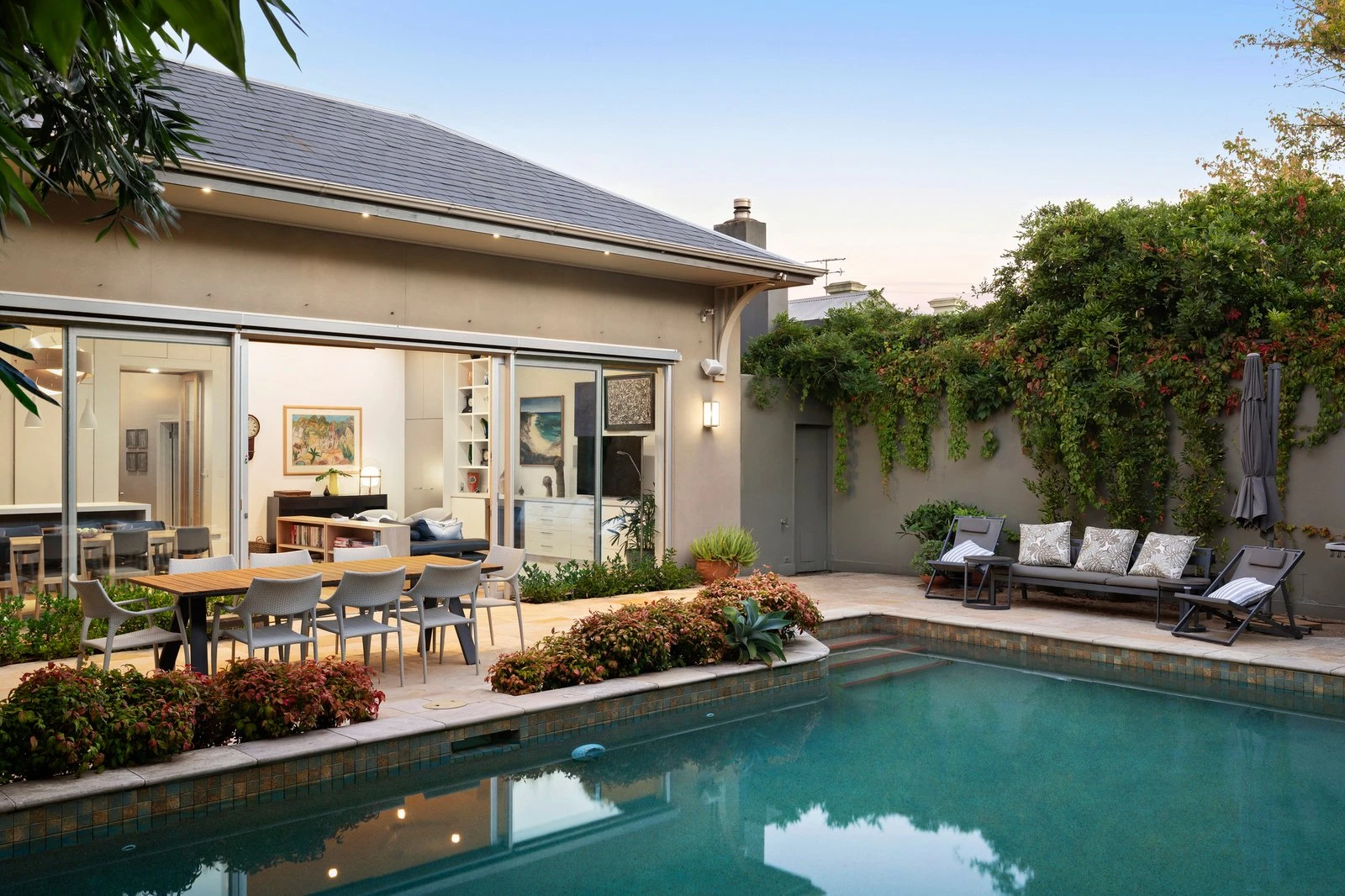 55 Asling Street, Brighton, 3186