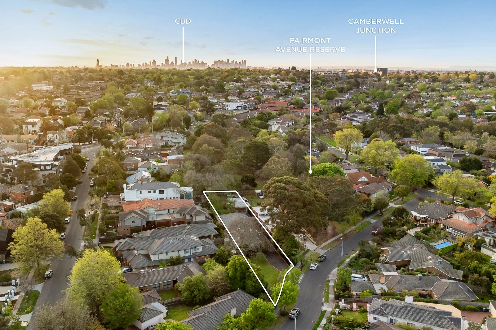 6 Gilbert Parade, Camberwell, 3124