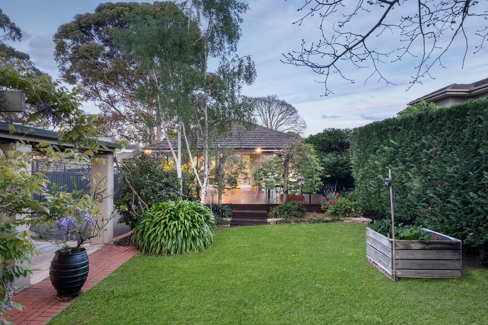6 Gilbert Parade, Camberwell, 3124