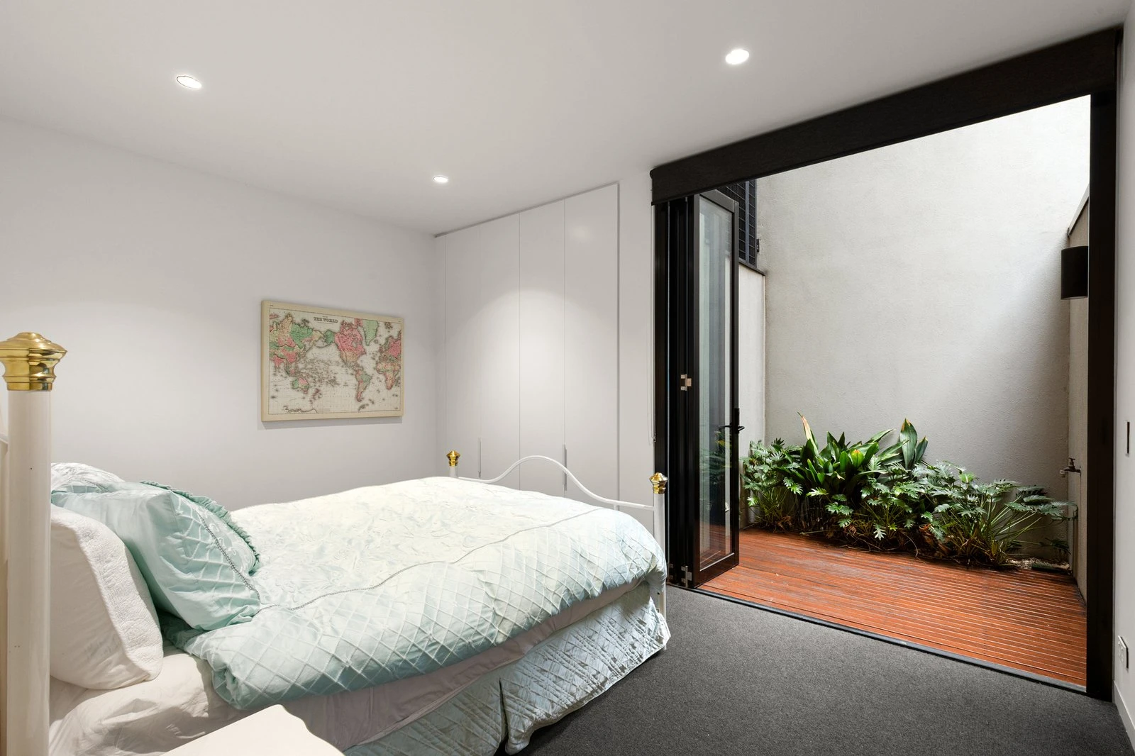 6 Jolimont Lane, East Melbourne, 3002