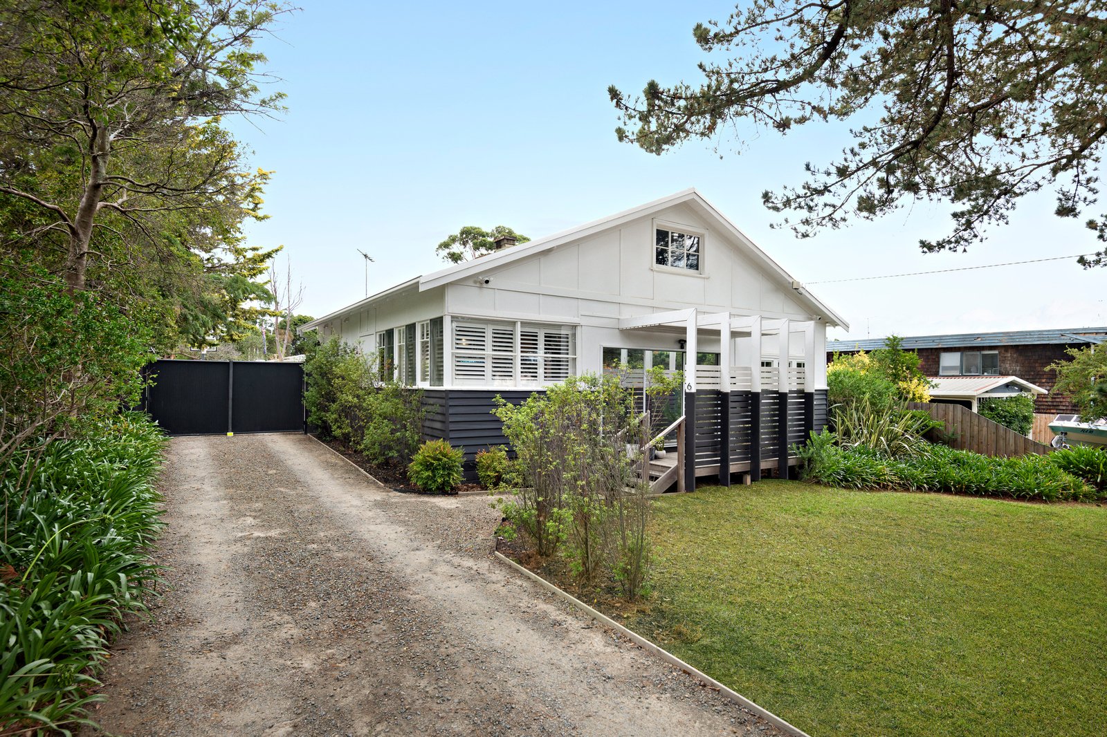 6 Rothesay Avenue, Mornington, 3931