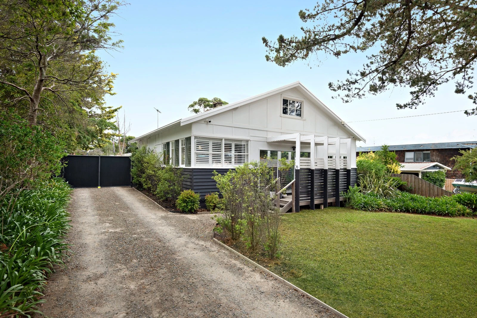 6 Rothesay Avenue, Mornington, 3931