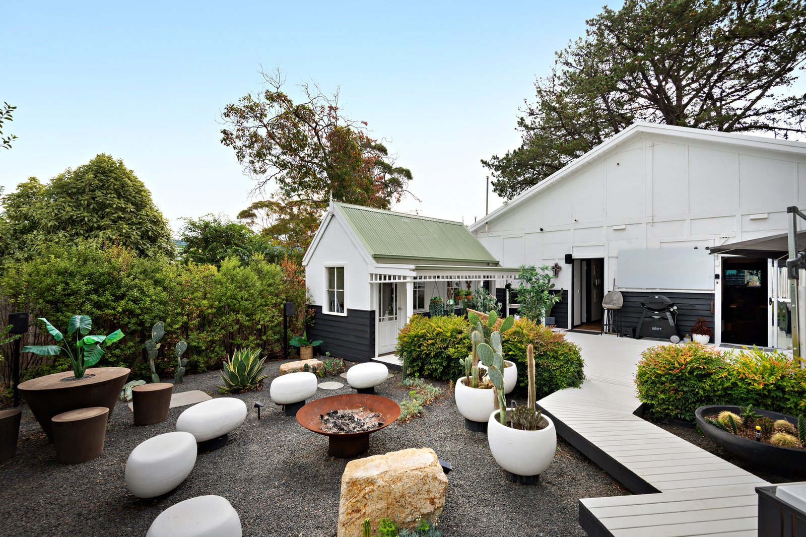 6 Rothesay Avenue, Mornington, 3931