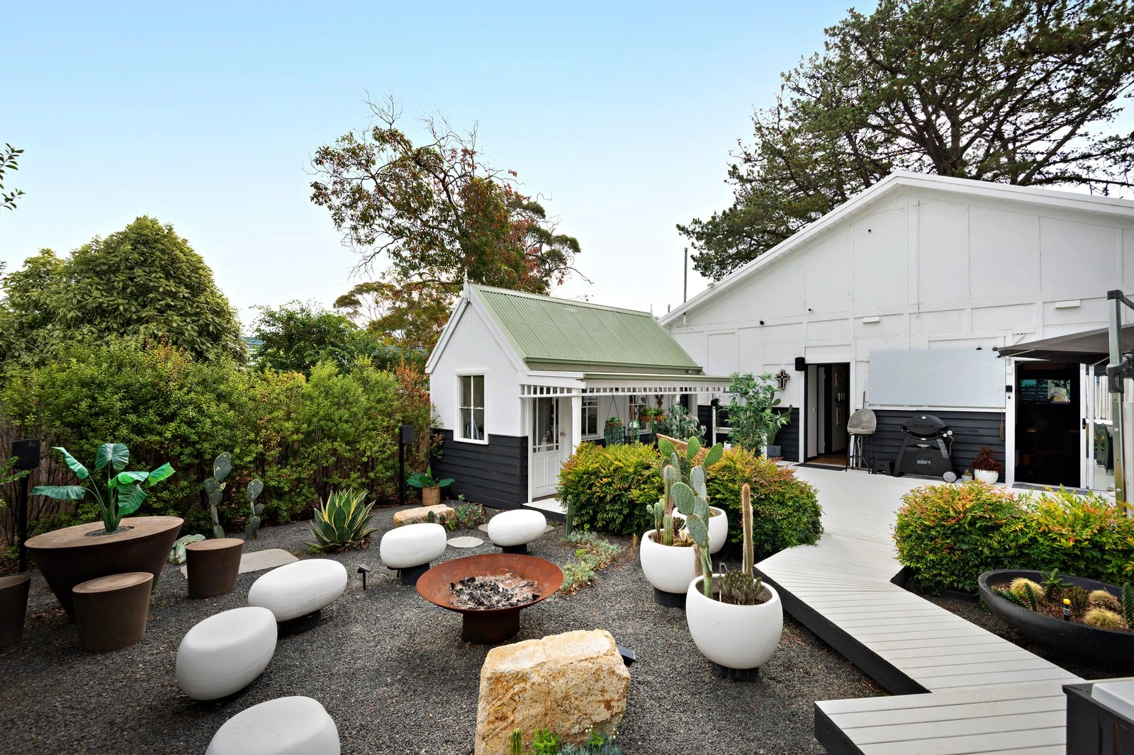 6 Rothesay Avenue, Mornington, 3931