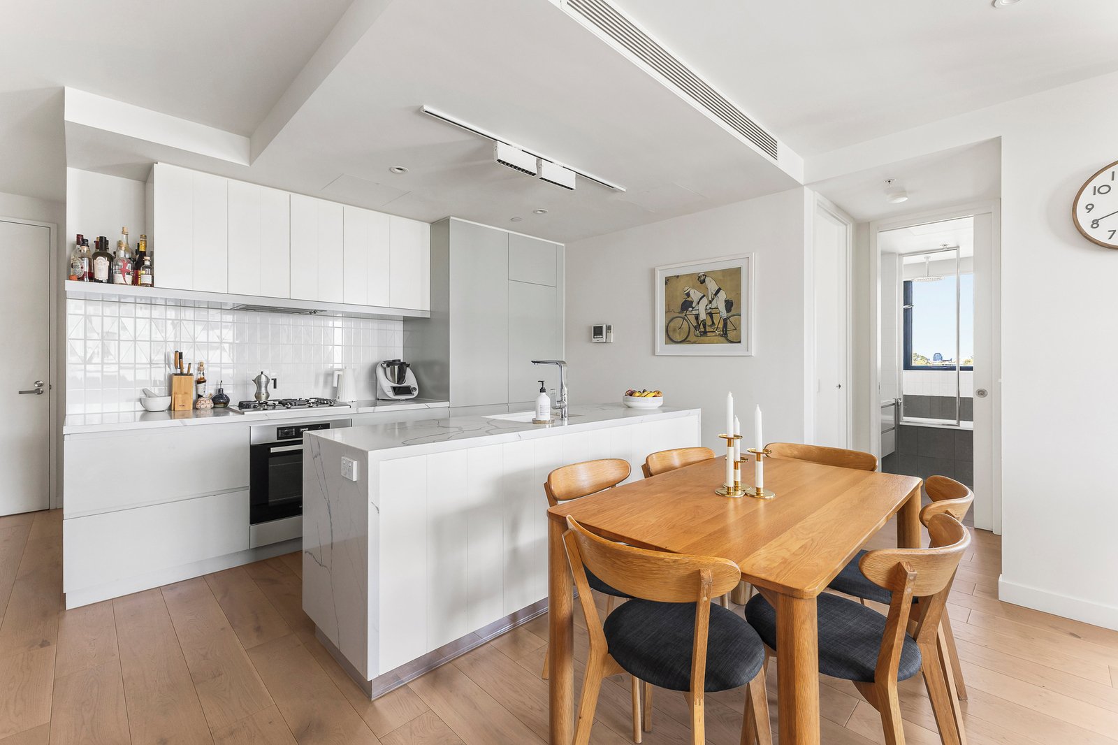 603/21 Thistlethwaite Street, South Melbourne, 3205