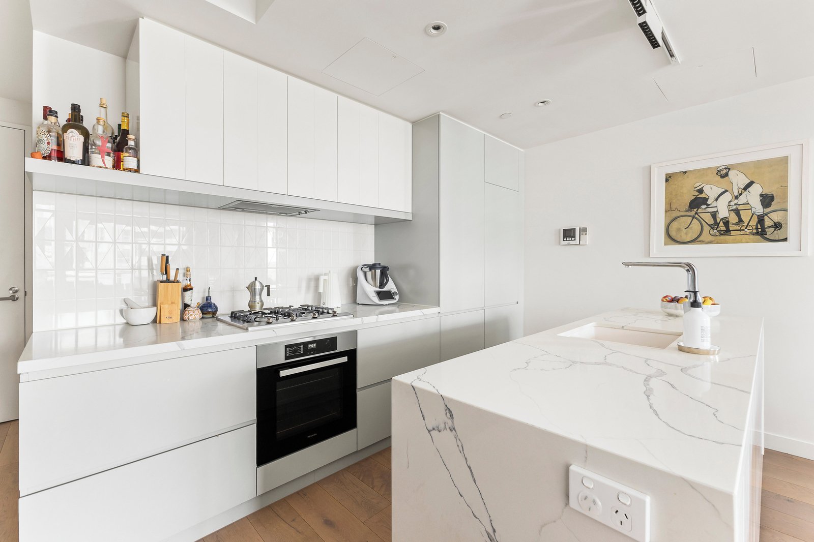 603/21 Thistlethwaite Street, South Melbourne, 3205