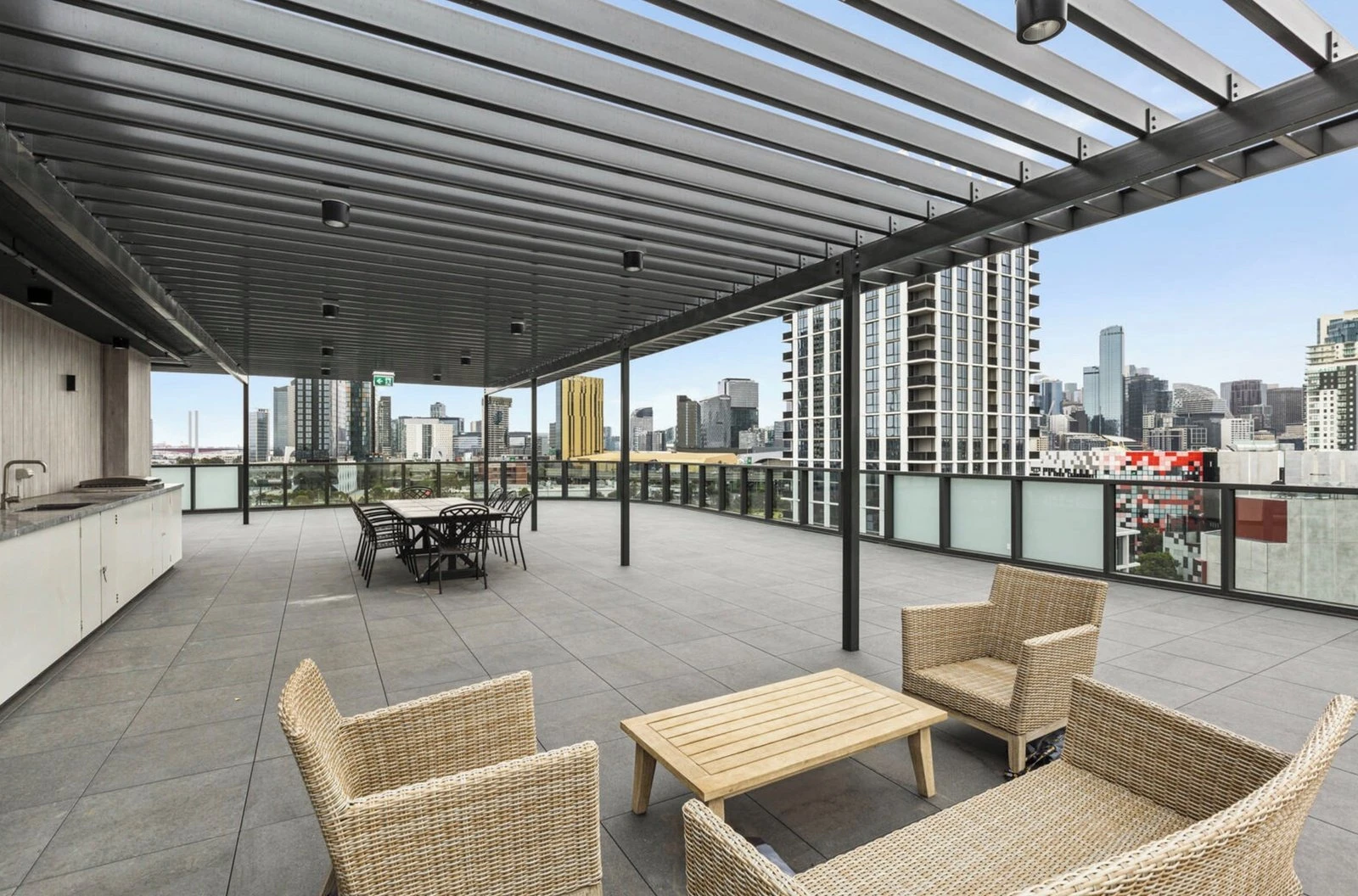 603/21 Thistlethwaite Street, South Melbourne, 3205