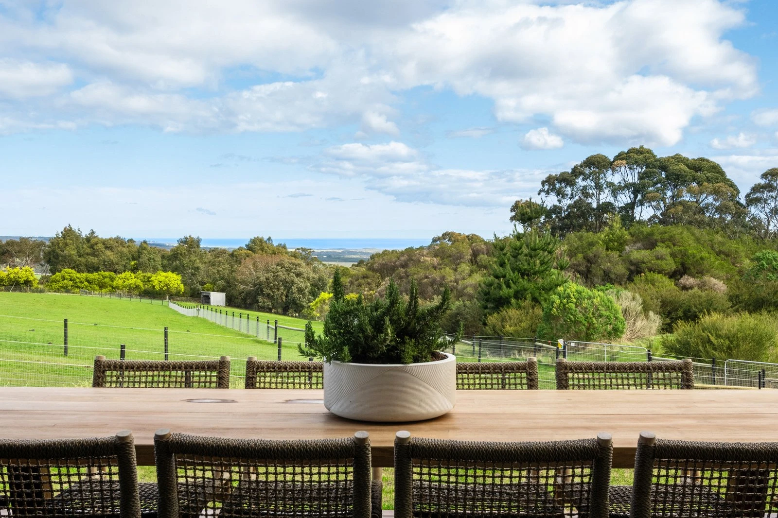 61 Waterfall Gully Road, Main Ridge, 3928