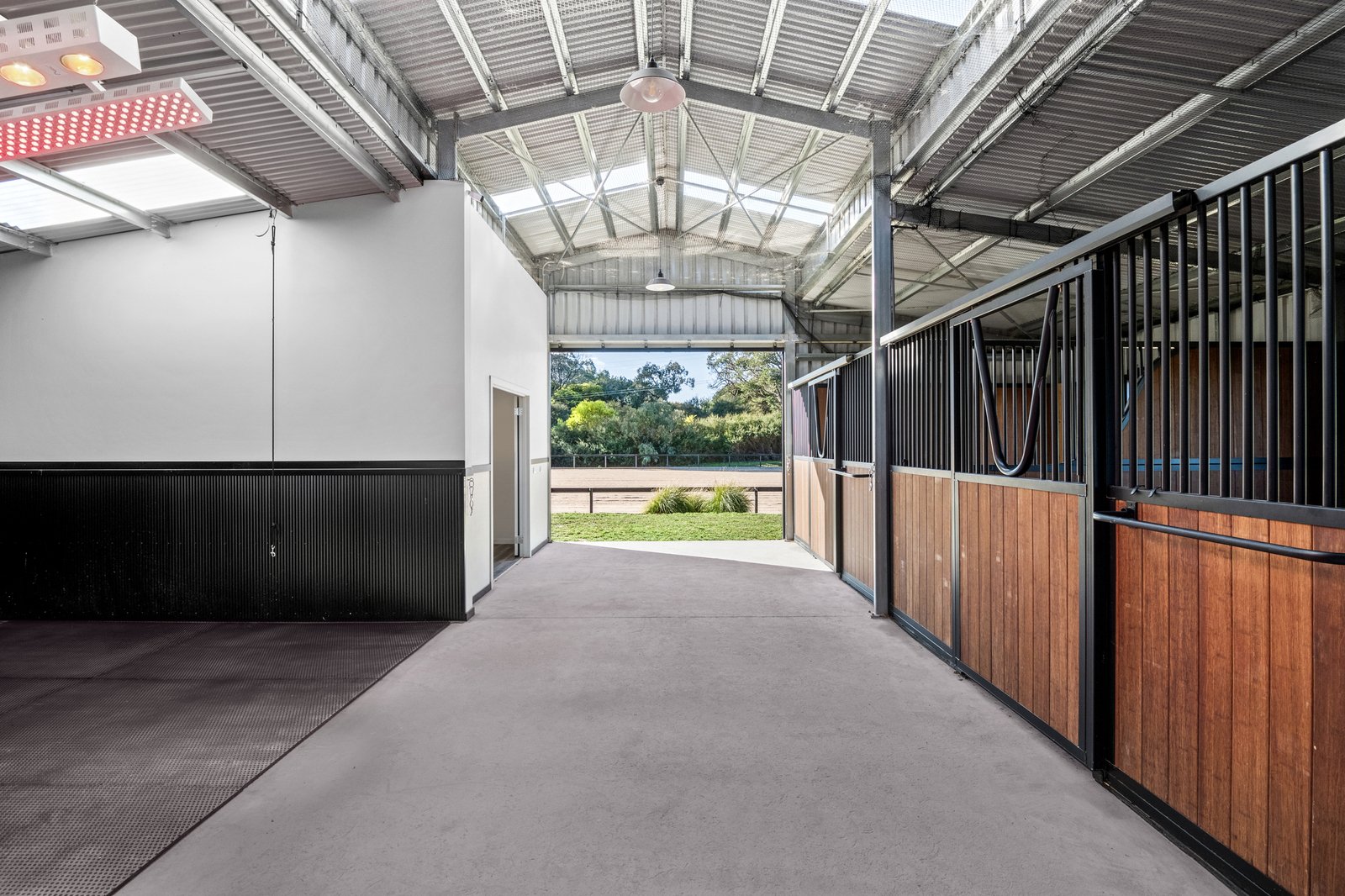 61 Waterfall Gully Road, Main Ridge, 3928