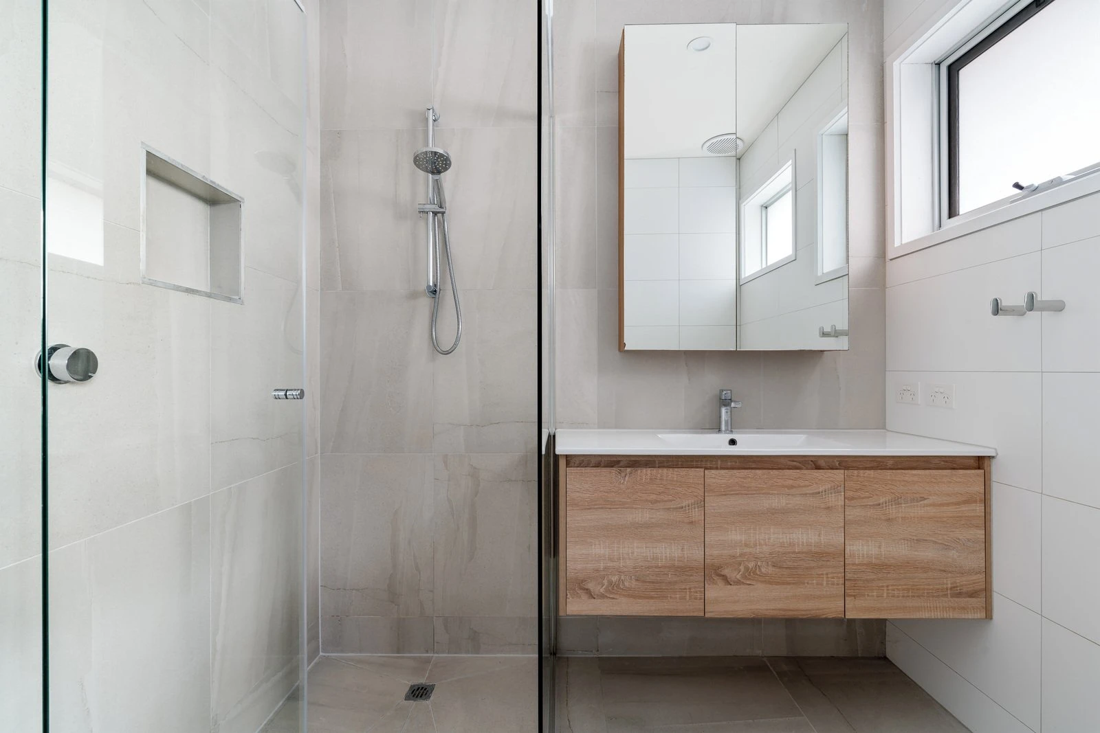 64 Venice Street, Mornington, 3931