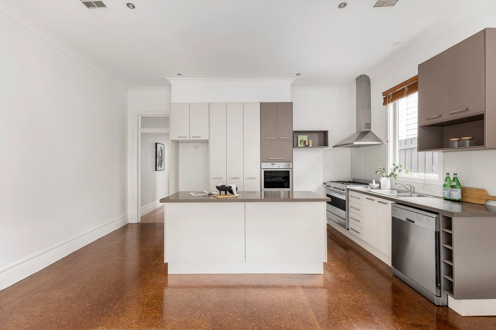 64 Bayview Street, Prahran, 3181