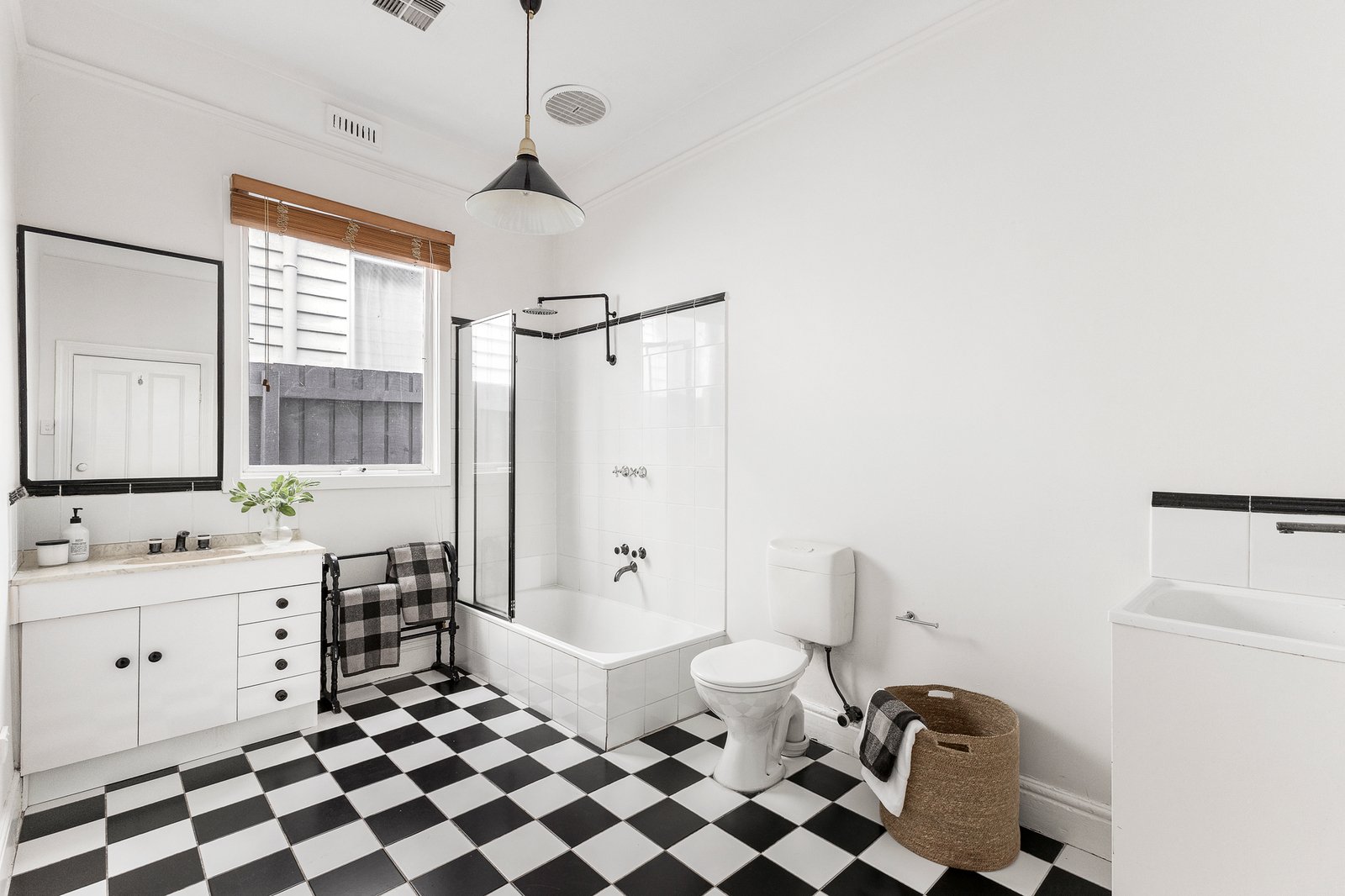 64 Bayview Street, Prahran, 3181