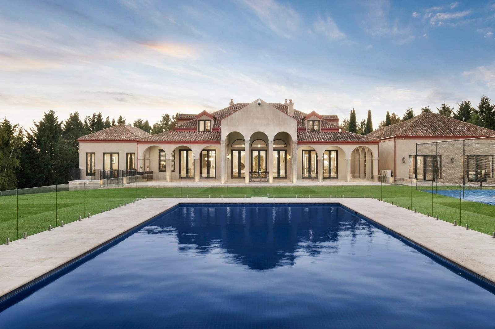 7-8 Mallaig Rise, Berwick, 3806