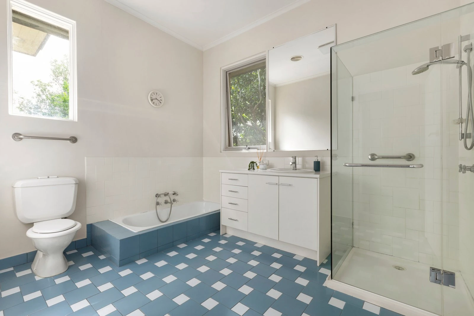 7 Majella Court, Kew, 3101