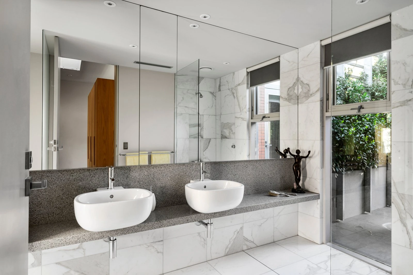 7 Blackfriars Close, Toorak, 3142