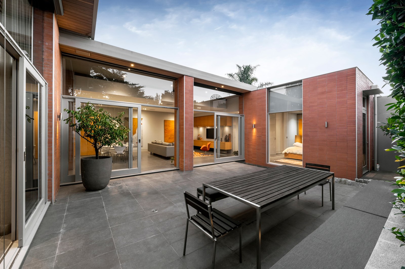 7 Blackfriars Close, Toorak, 3142