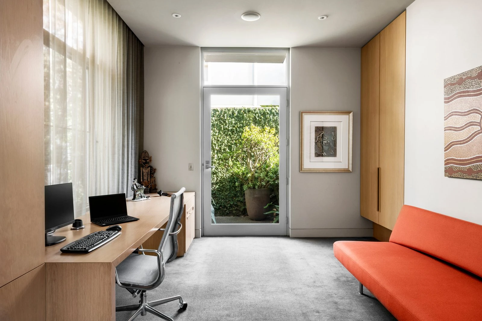 7 Blackfriars Close, Toorak, 3142