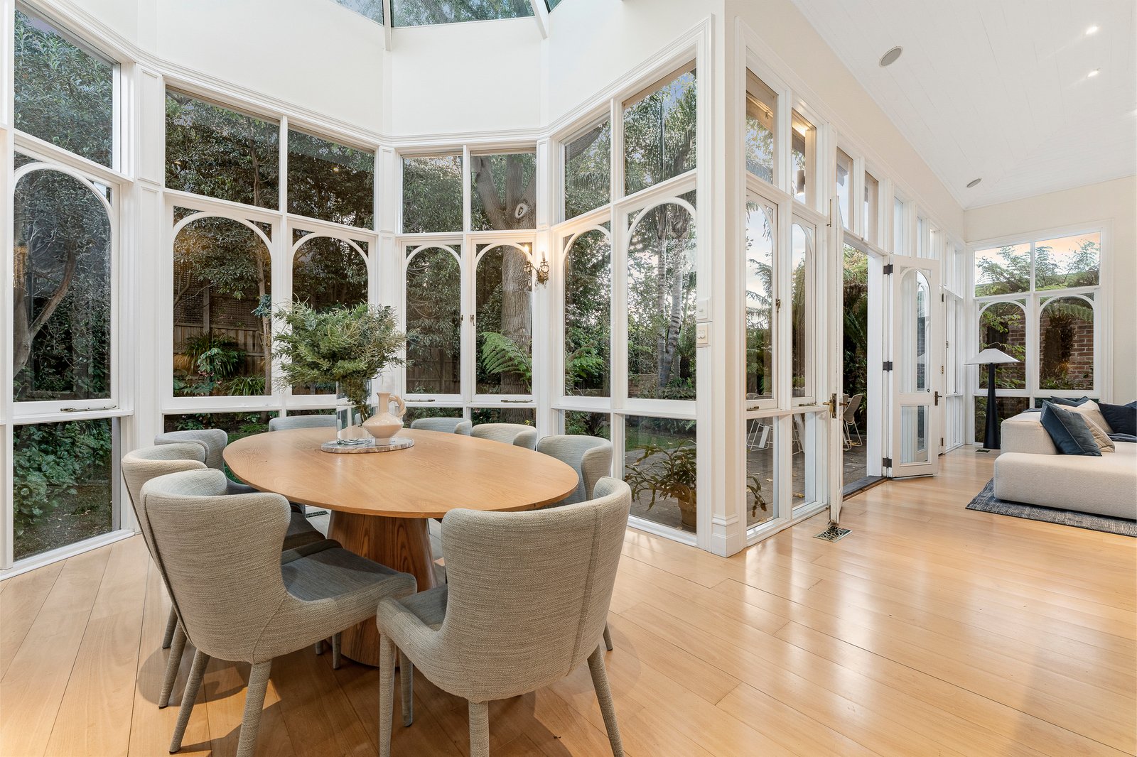 7 Hawksburn Road, South Yarra, 3141